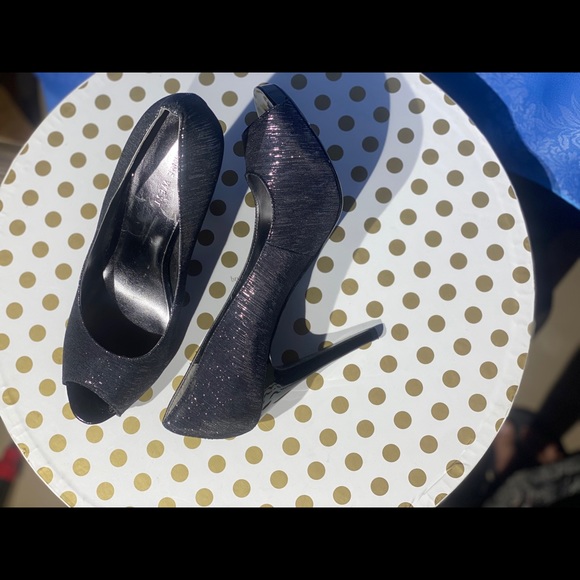 Brand New Nine West Platform heels - Picture 9 of 11